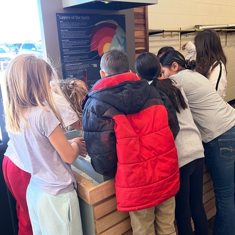 The 5th graders had a blast at the Geology exhibit!’